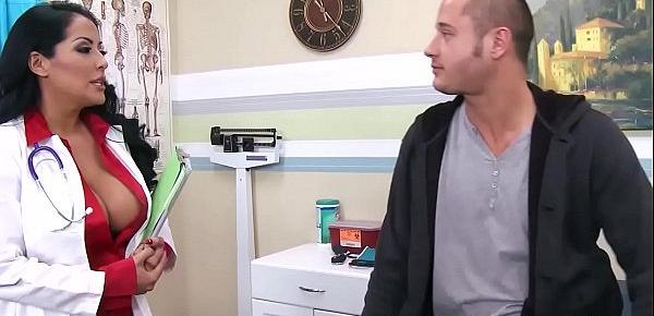  Big tit patient (Kiara Mia) loves Getting A Hot Doc Off - BRAZZERS